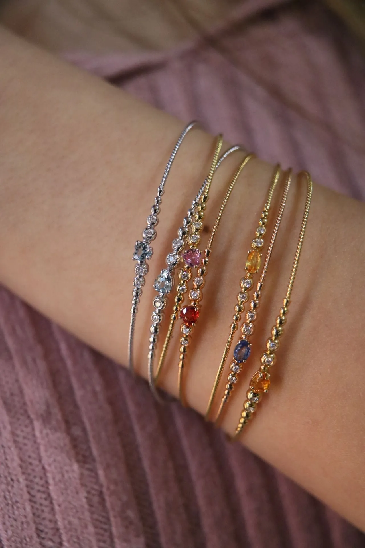 Bubble 18K Gold Bracelet w. Diamonds & Pink Sapphire