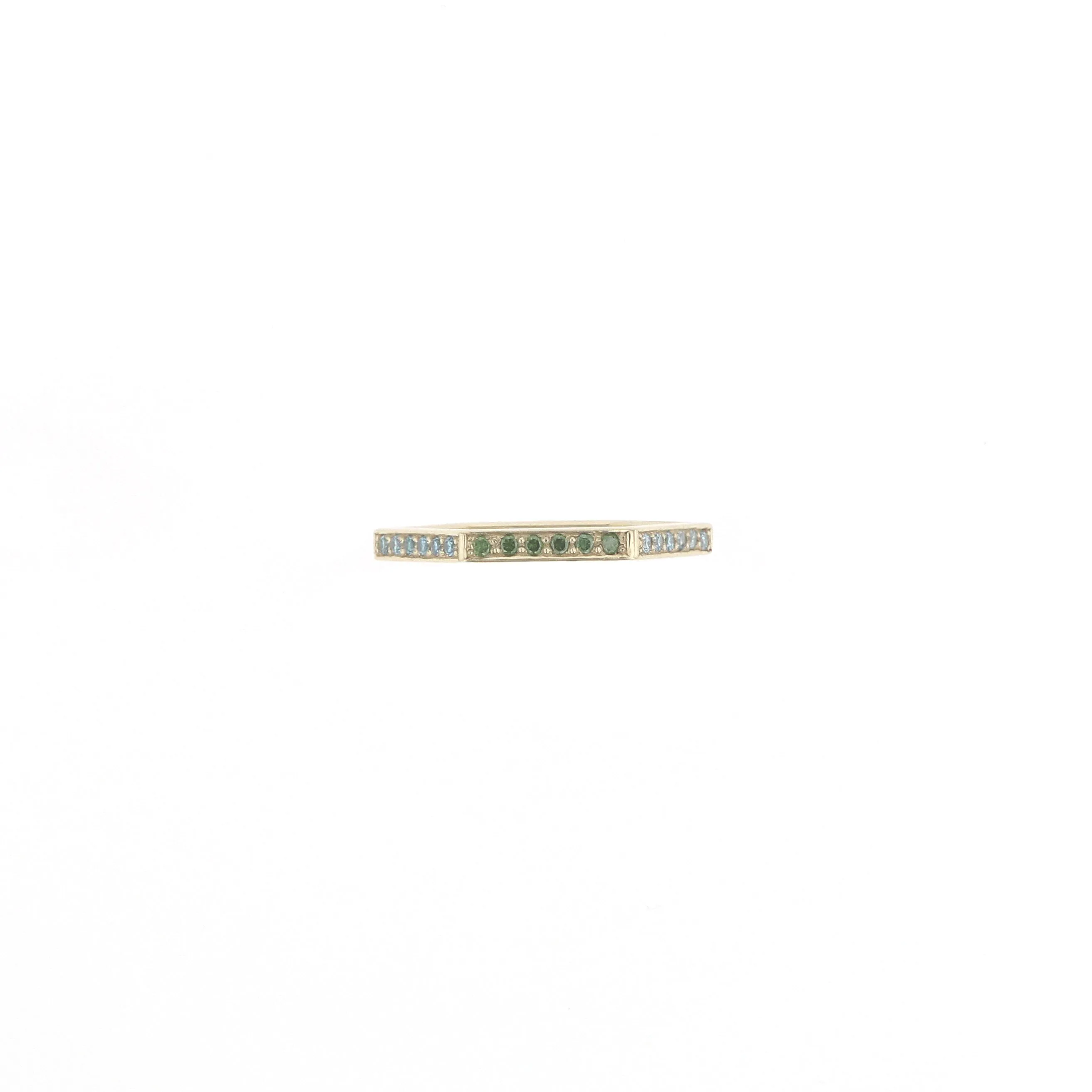 Classic Hexagon 14K Gold Ring w. Diamonds