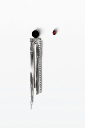 Contra 07 Silver Earrings w. Onyx & Garnet