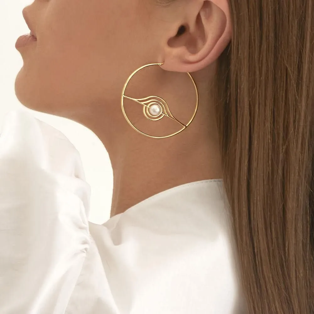Cosmo Blazar Hoop 18K Gold Plated Hoops w. Pearl