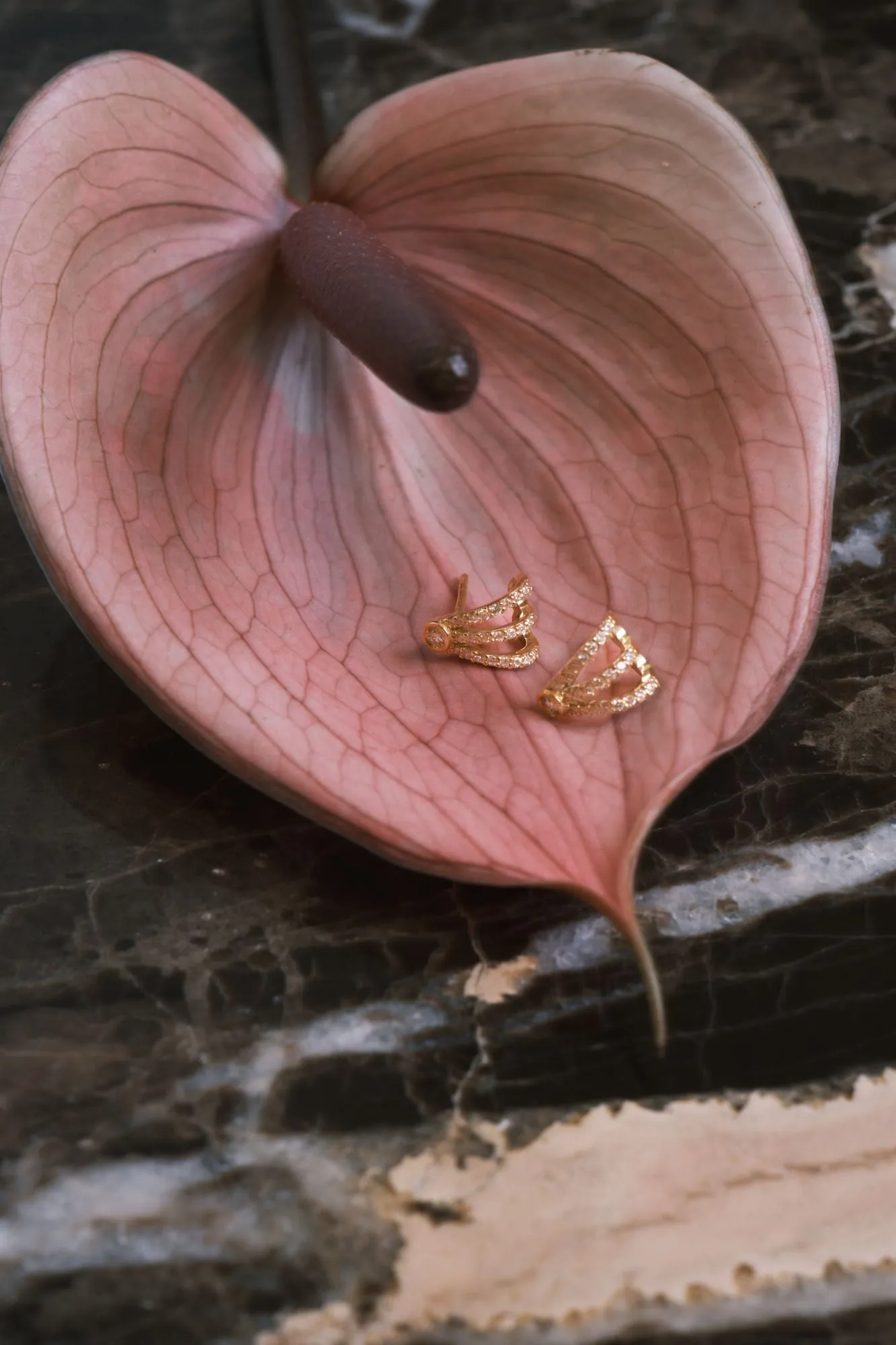 Diamond Fan 18K Gold Earrings