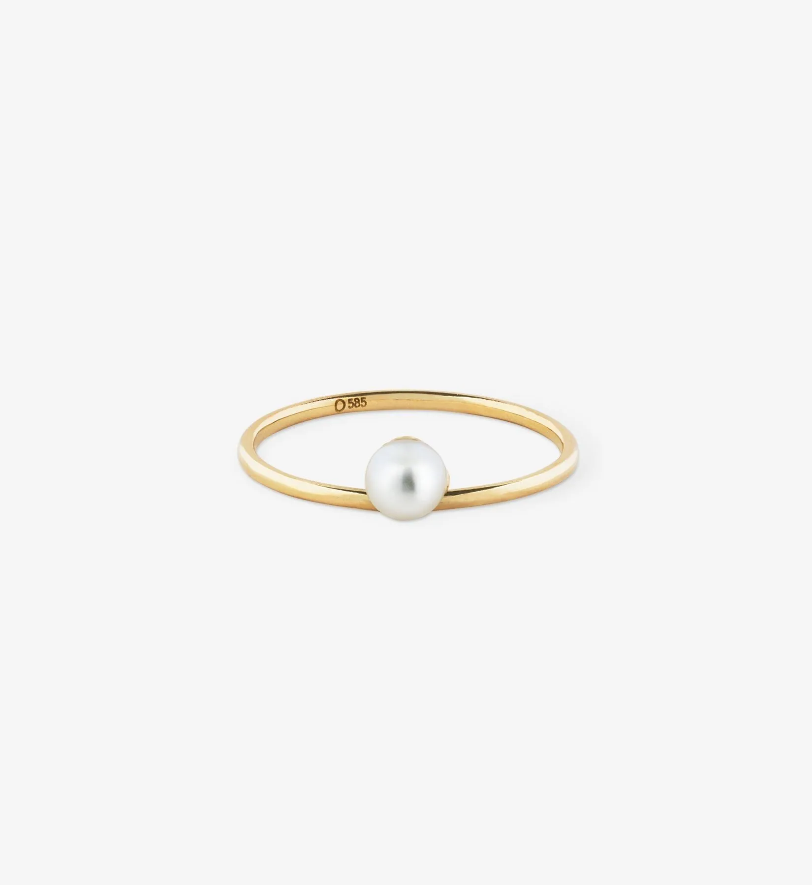 Floating Pearl Ring 04