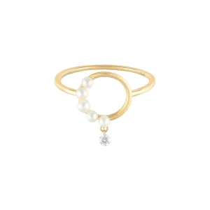 Half Pearl Aphrodite 18K Gold Ring w. Diamond & Pearls