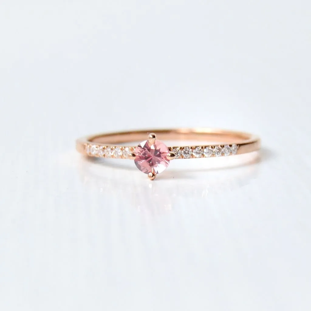 Hima Pic 18K Rosegold Ring w. Sapphire & Diamonds