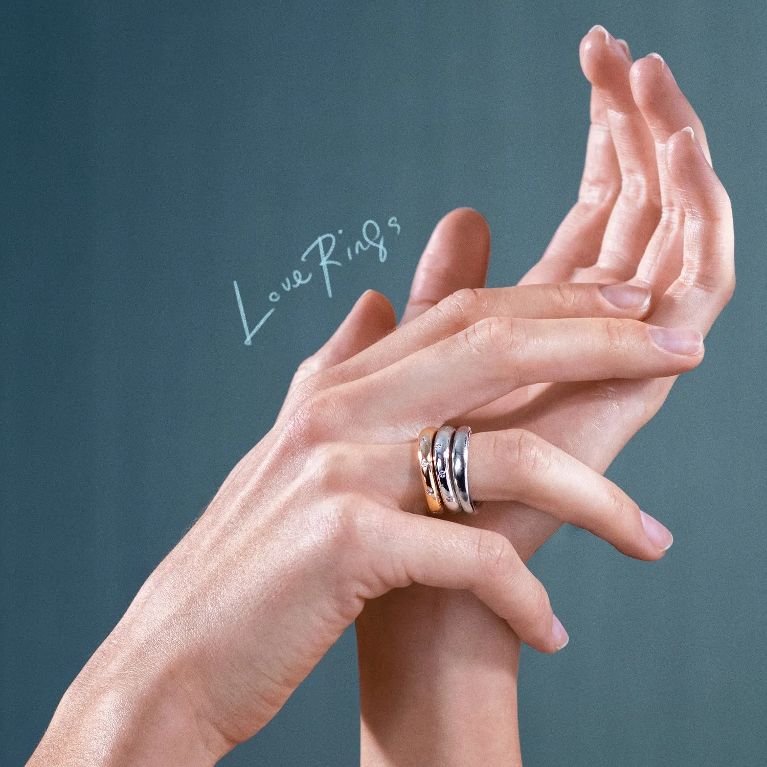 Love 4 18K White Gold Ring w. Diamonds