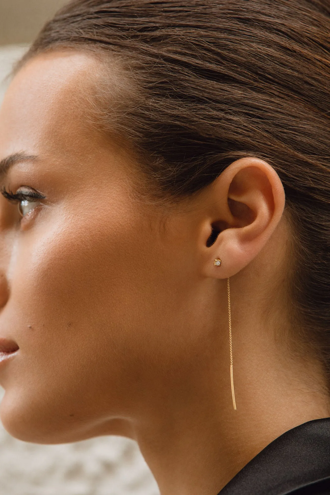 Mini Drop 18K White Gold Earrings w. Lab-Grown Diamonds