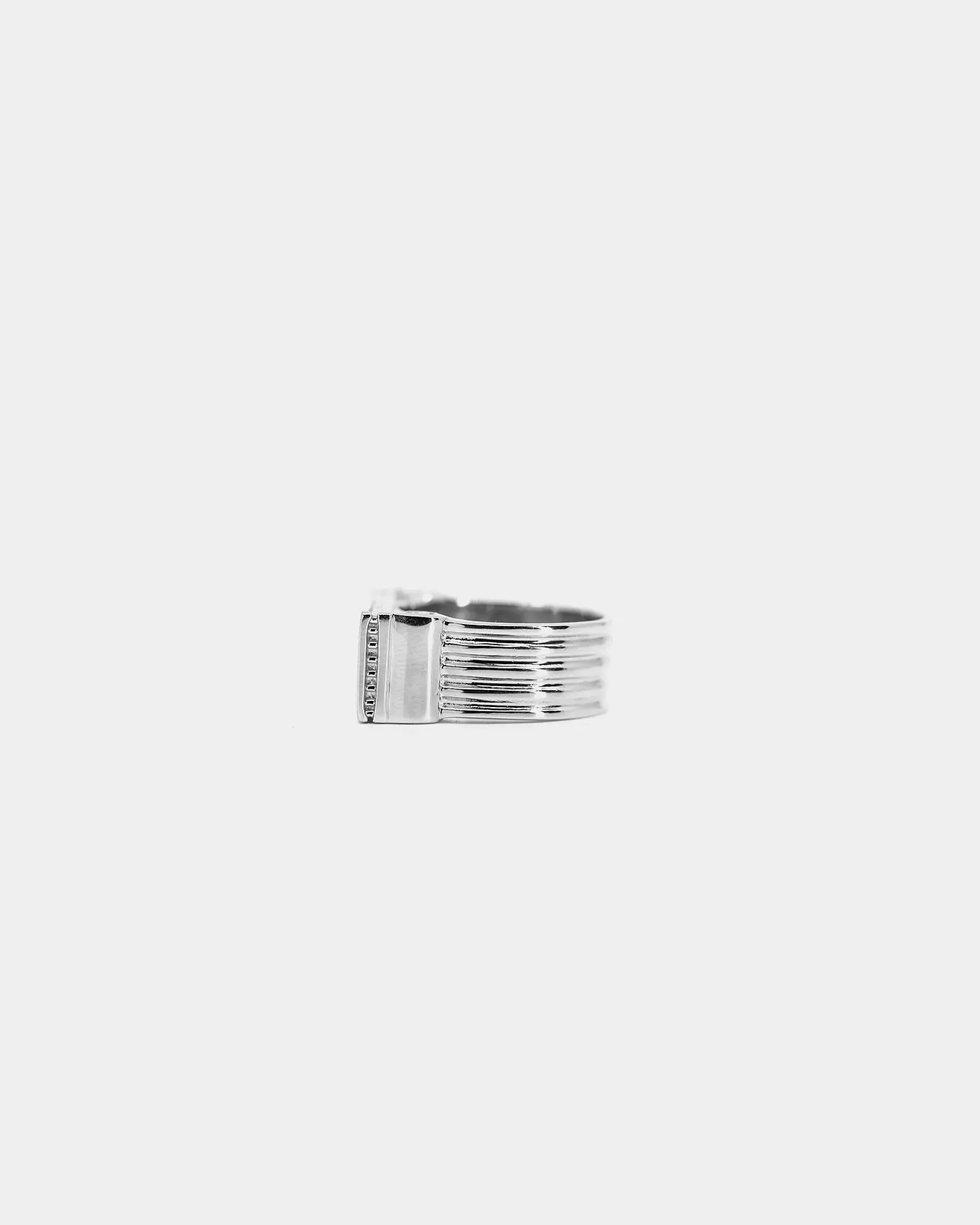 MISTER PILLAR RING STERLING SILVER