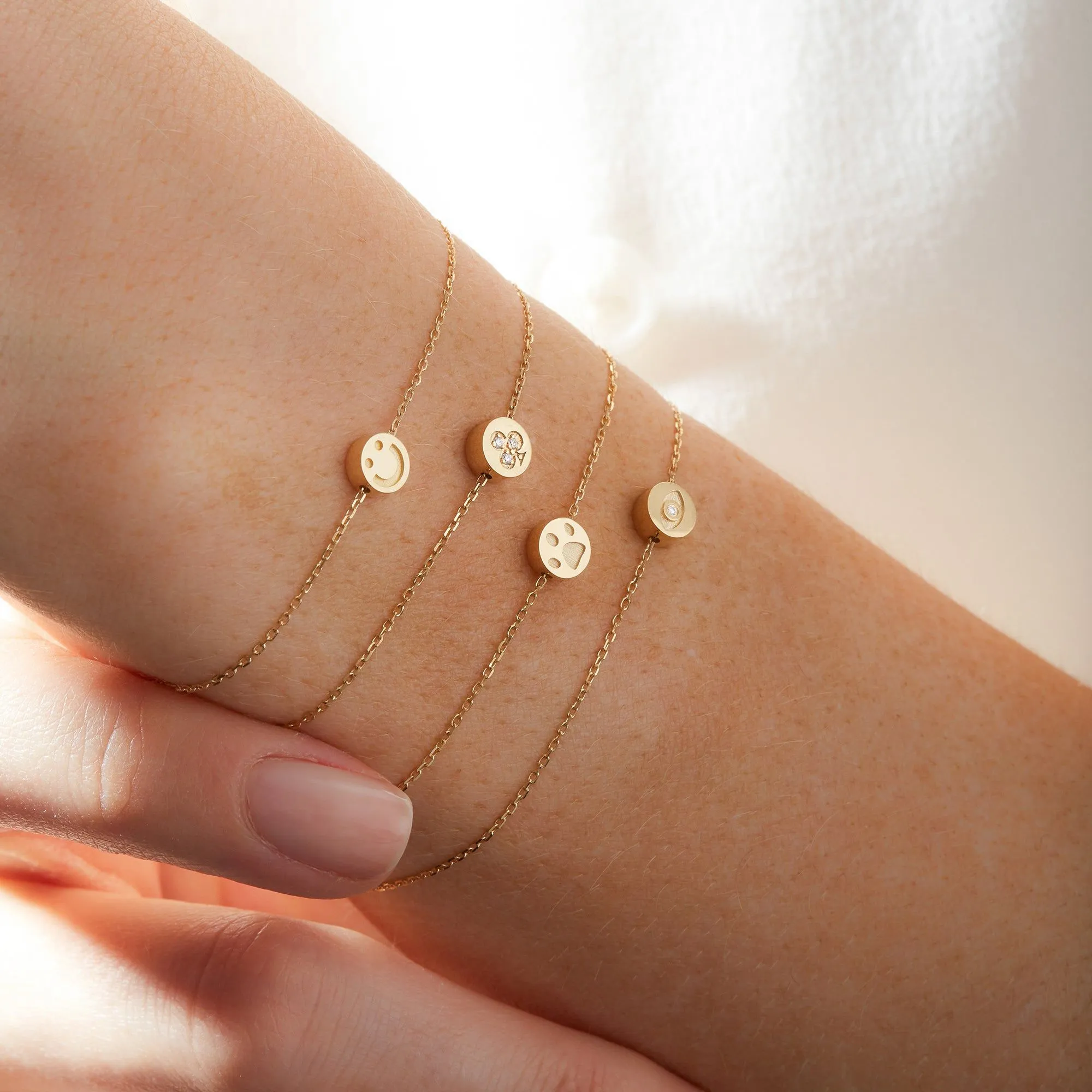 Modern Words Fine Smitten 18K Gold Bracelet