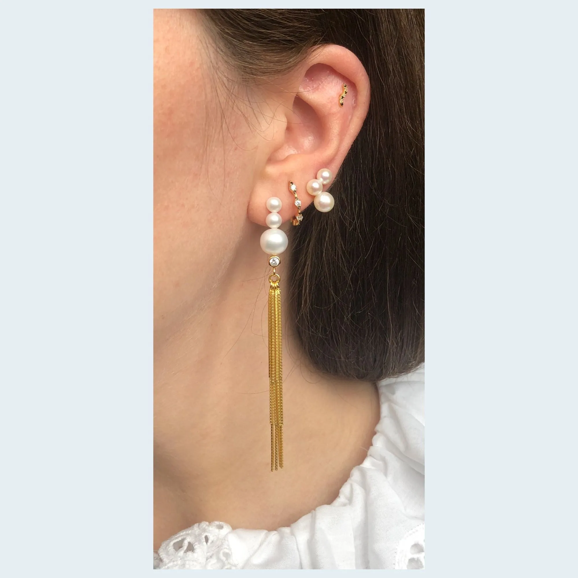 Neo Trois 18K Gold Plated Stud w. White Pearls