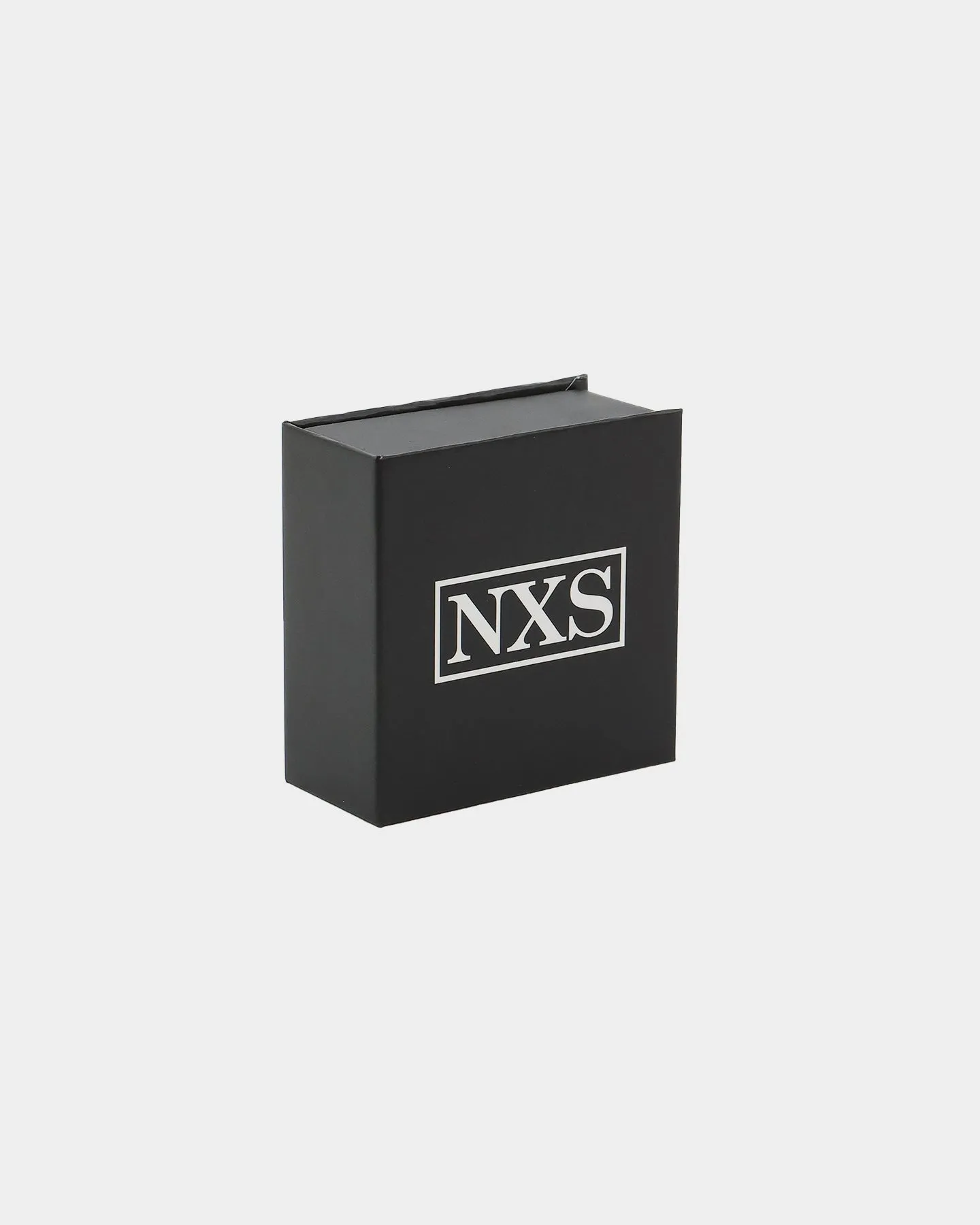NXS Square Cut Earrings Gold