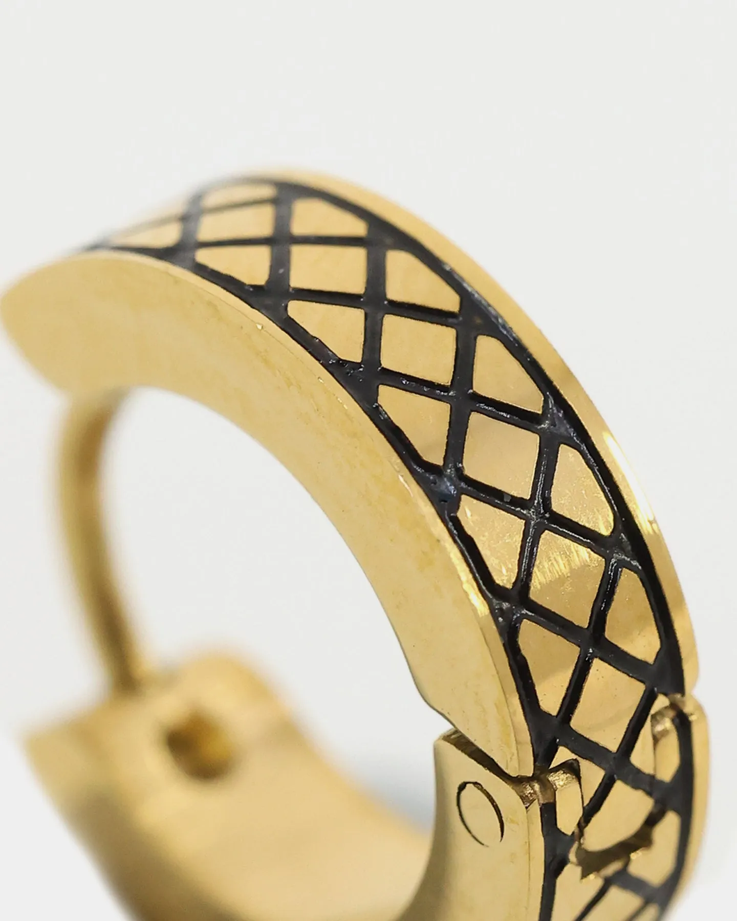 NXS Viper Earrings Gold