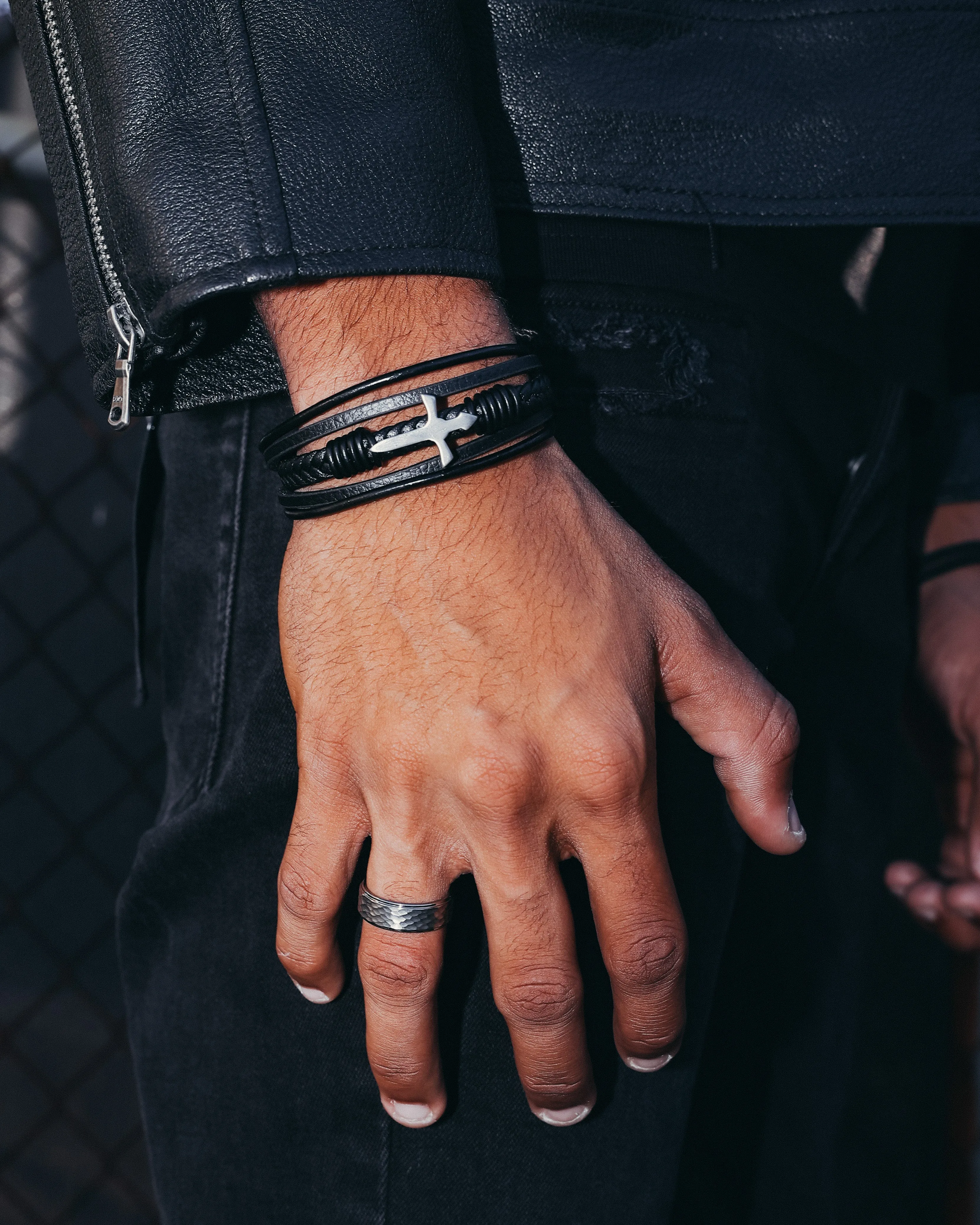 Saint Morta Weathered Ring Chain Stainless Steel
