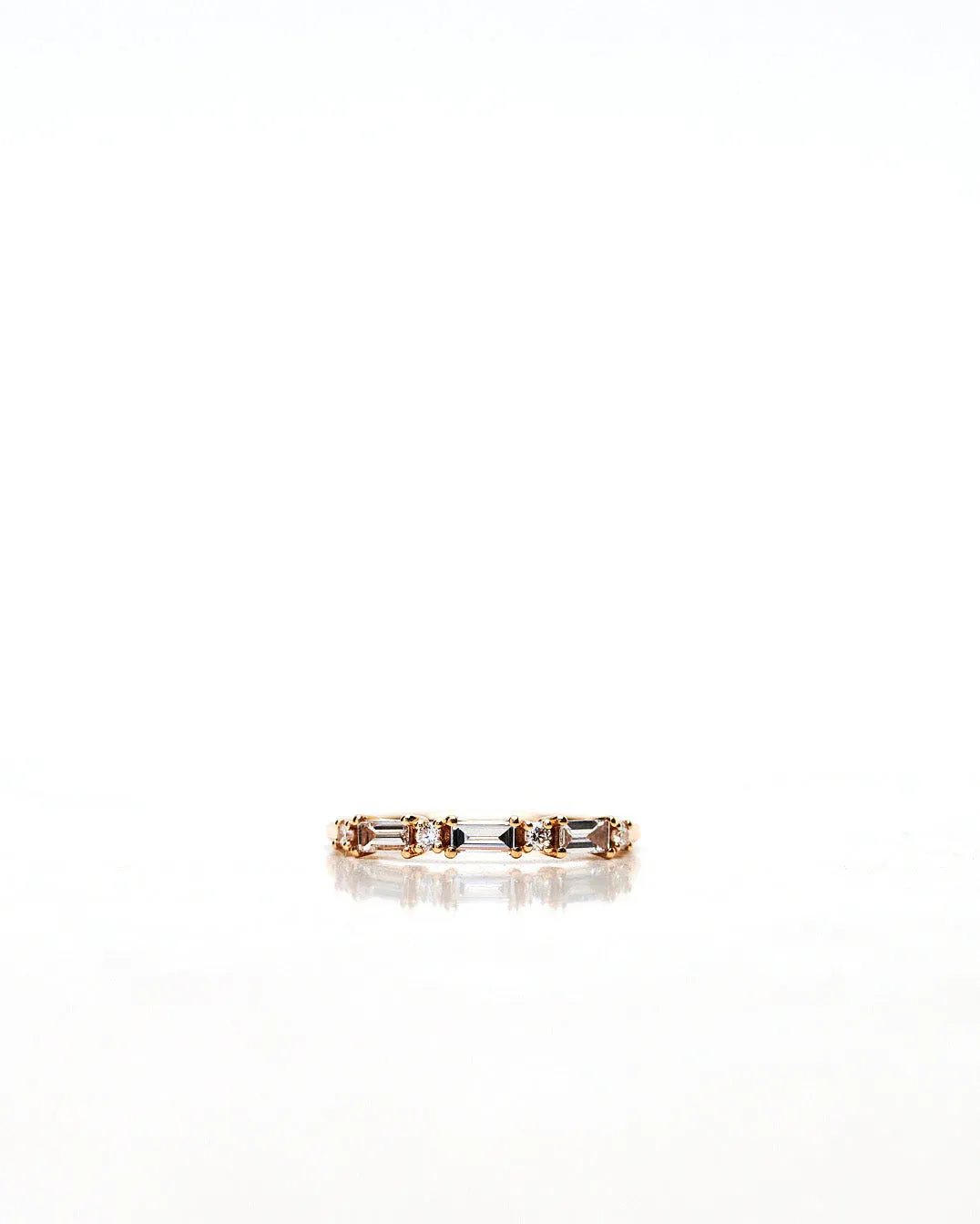 Sania Art Deco Baguette 18K Gold, Whitegold or Rosegold Ring w. Diamonds