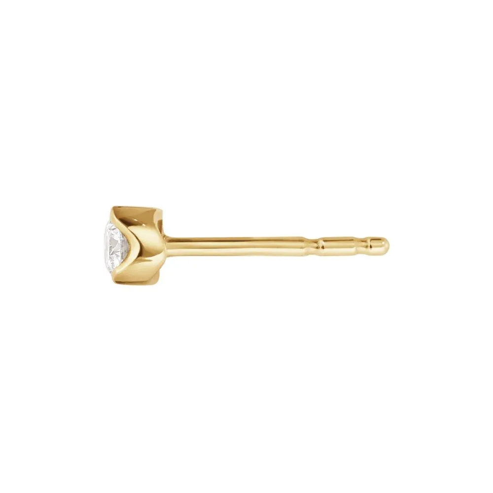 Signature 18K Gold Stud w. 0.05ct Diamond
