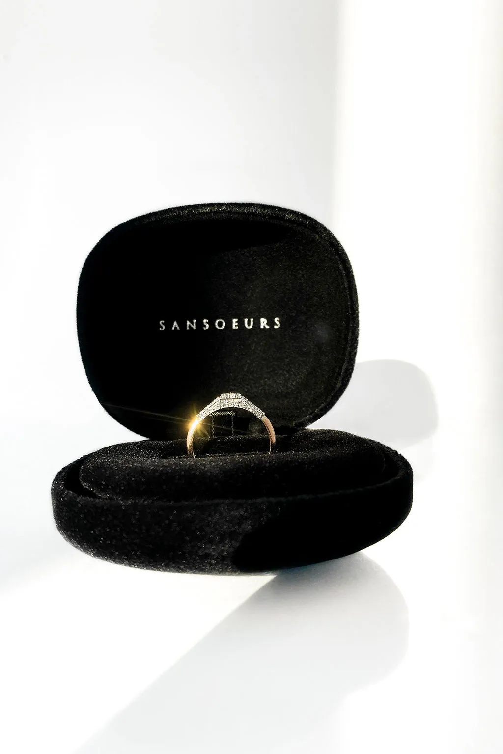 Signet 18K Rosegold & Whitegold Ring w. Diamonds