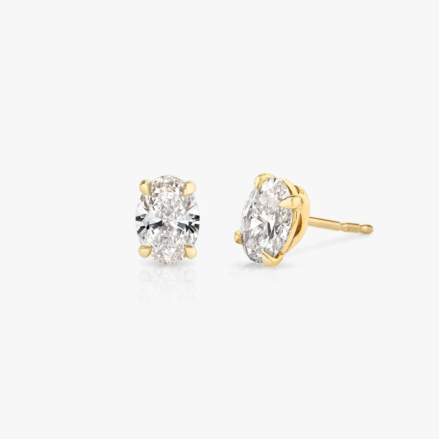 Solitaire Oval 14K Gold Studs w. Lab-Grown Diamonds