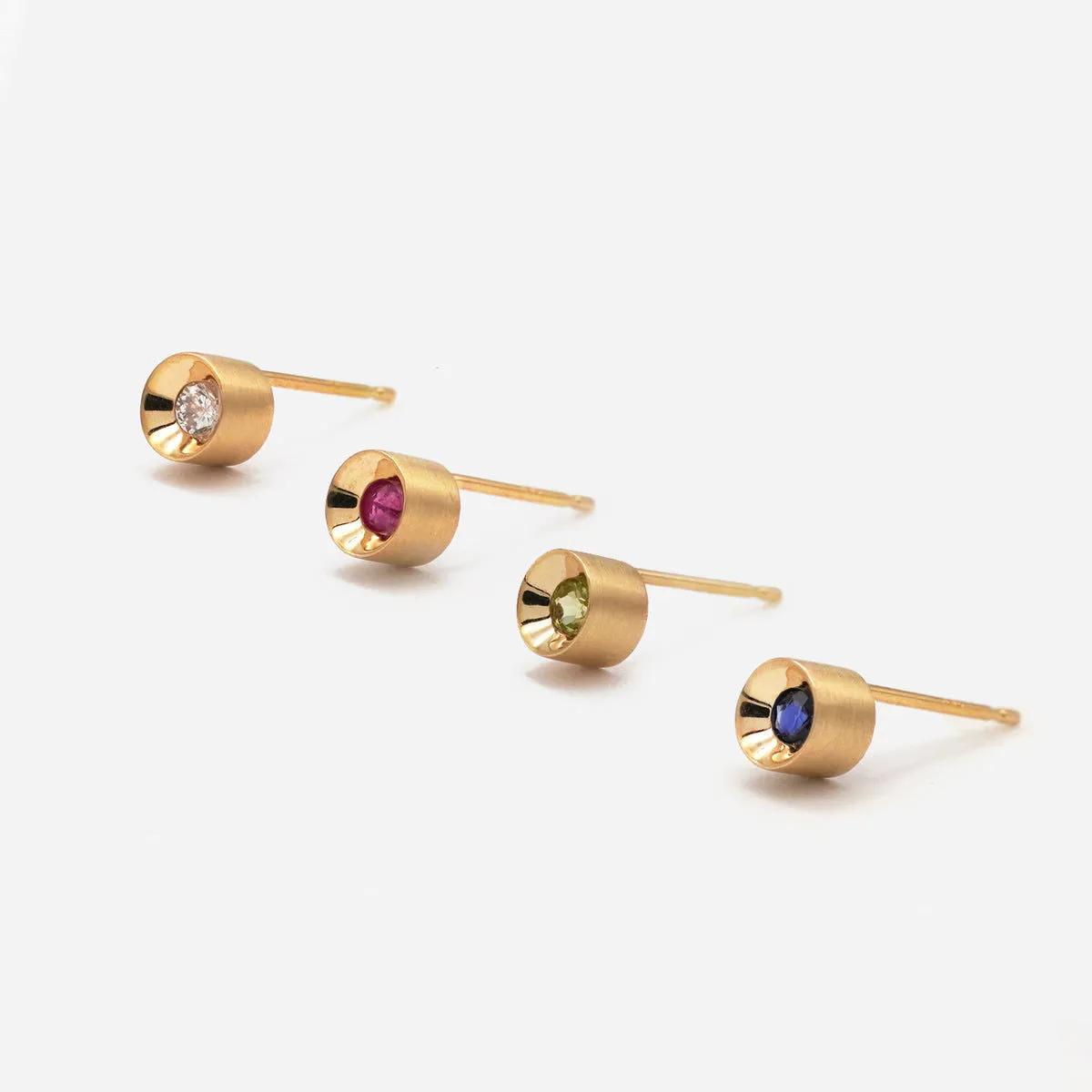 Spot Single 18K & 10K Earring w. 2,5mm Tourmaline
