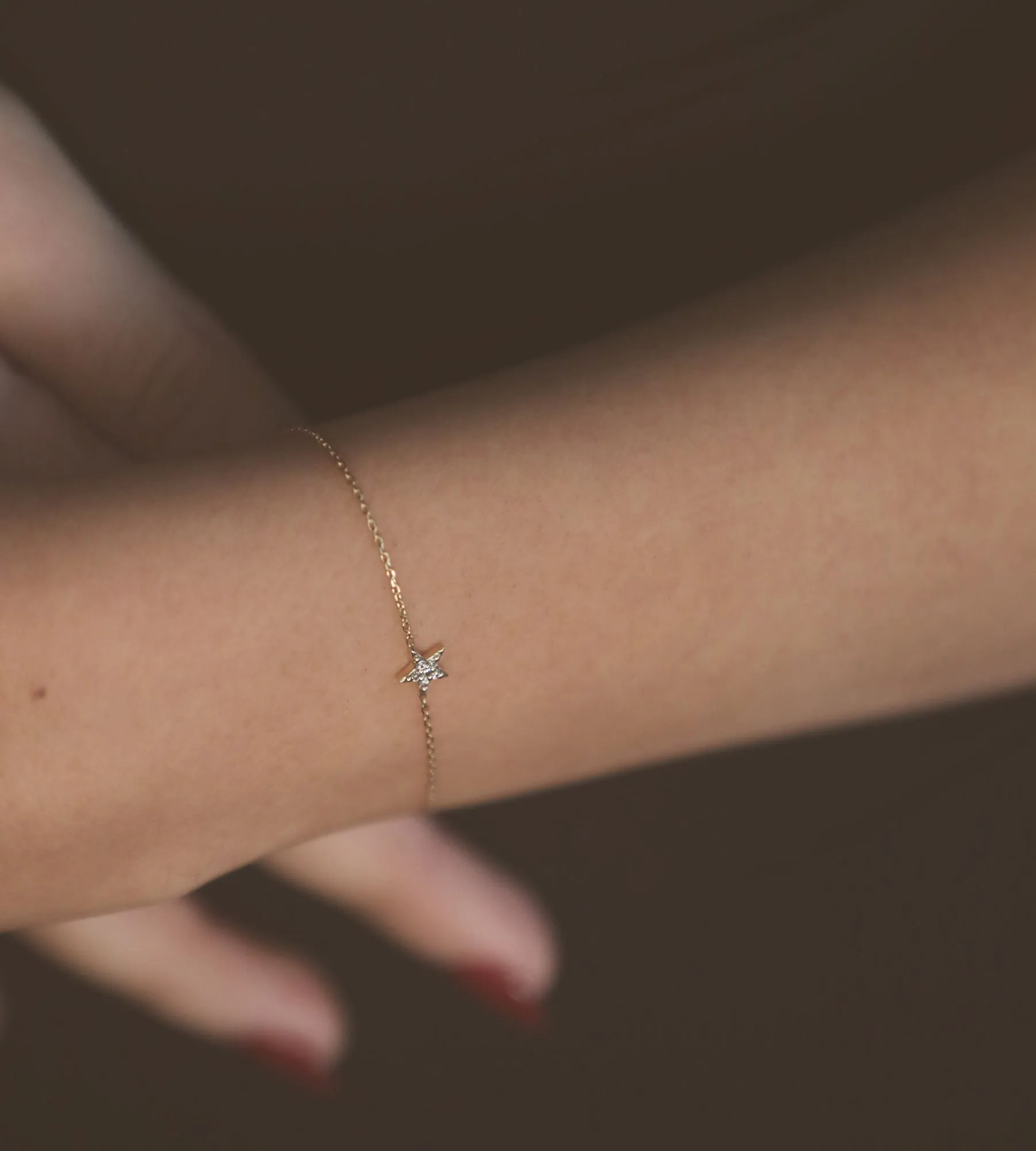 Star 18K White Gold Bracelet w. Diamonds