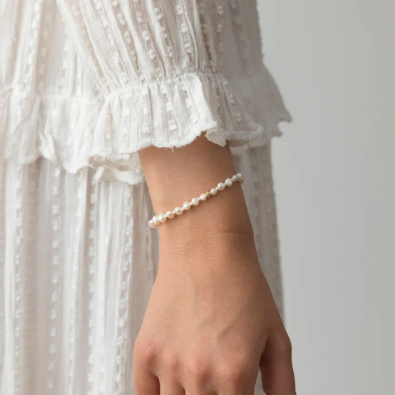 Stellar Pearly Gold Plated Bracelet w. Pearls