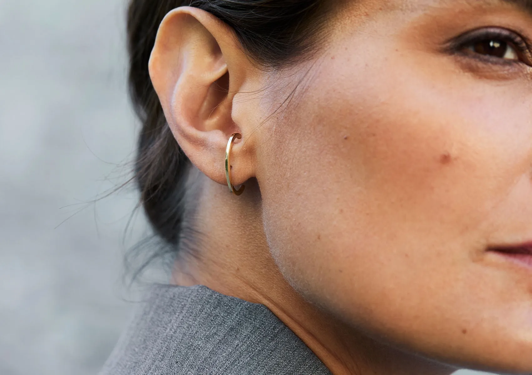 Suspender 14K Gold Earring