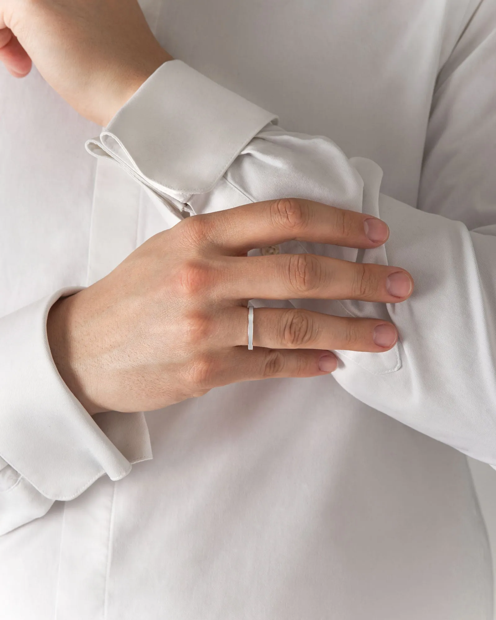 Unisex I 18K Rosegold Ring w. White Lacquer