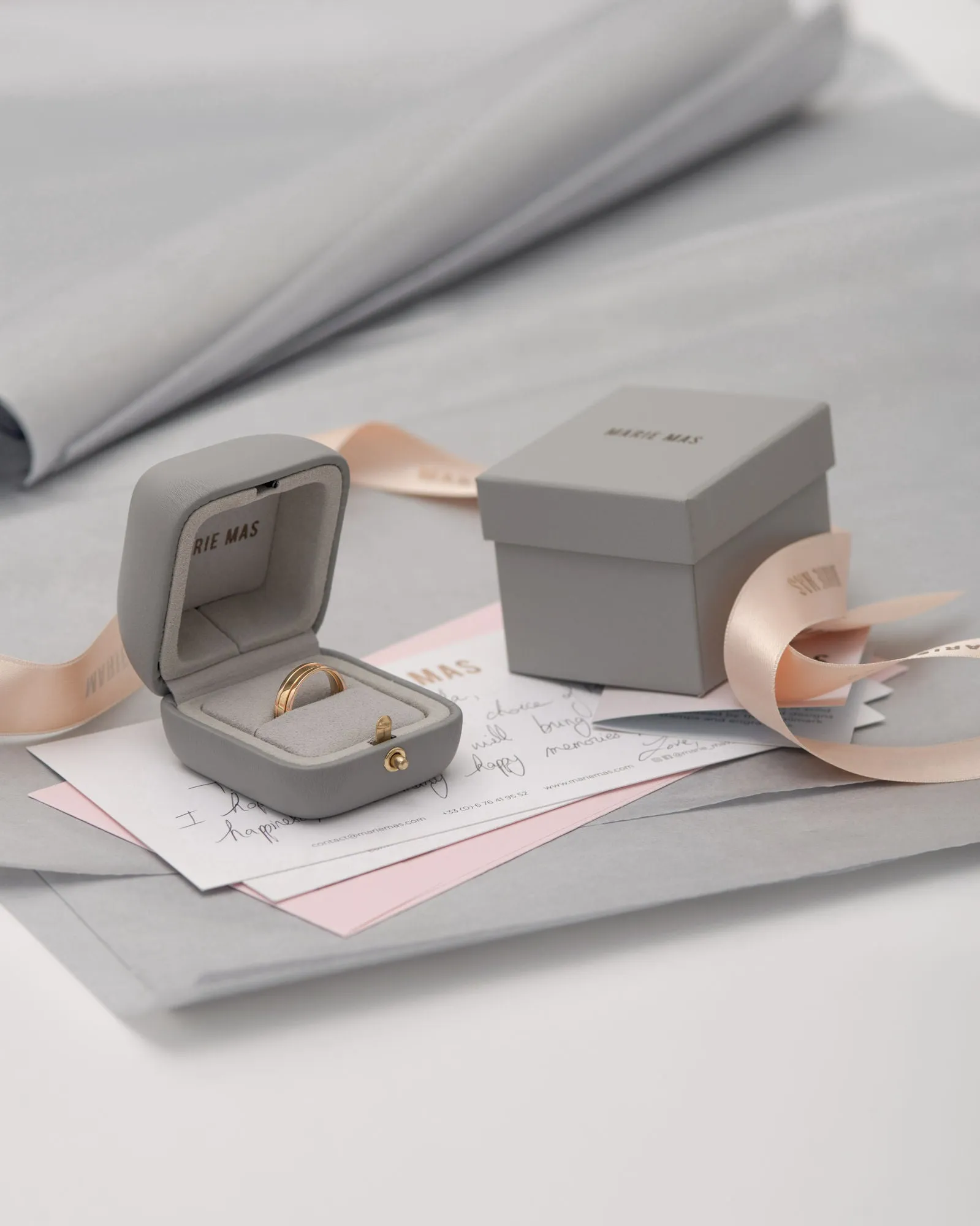 Unisex We 18K Rosegold & Whitegold Ring w. Grey Lacquer