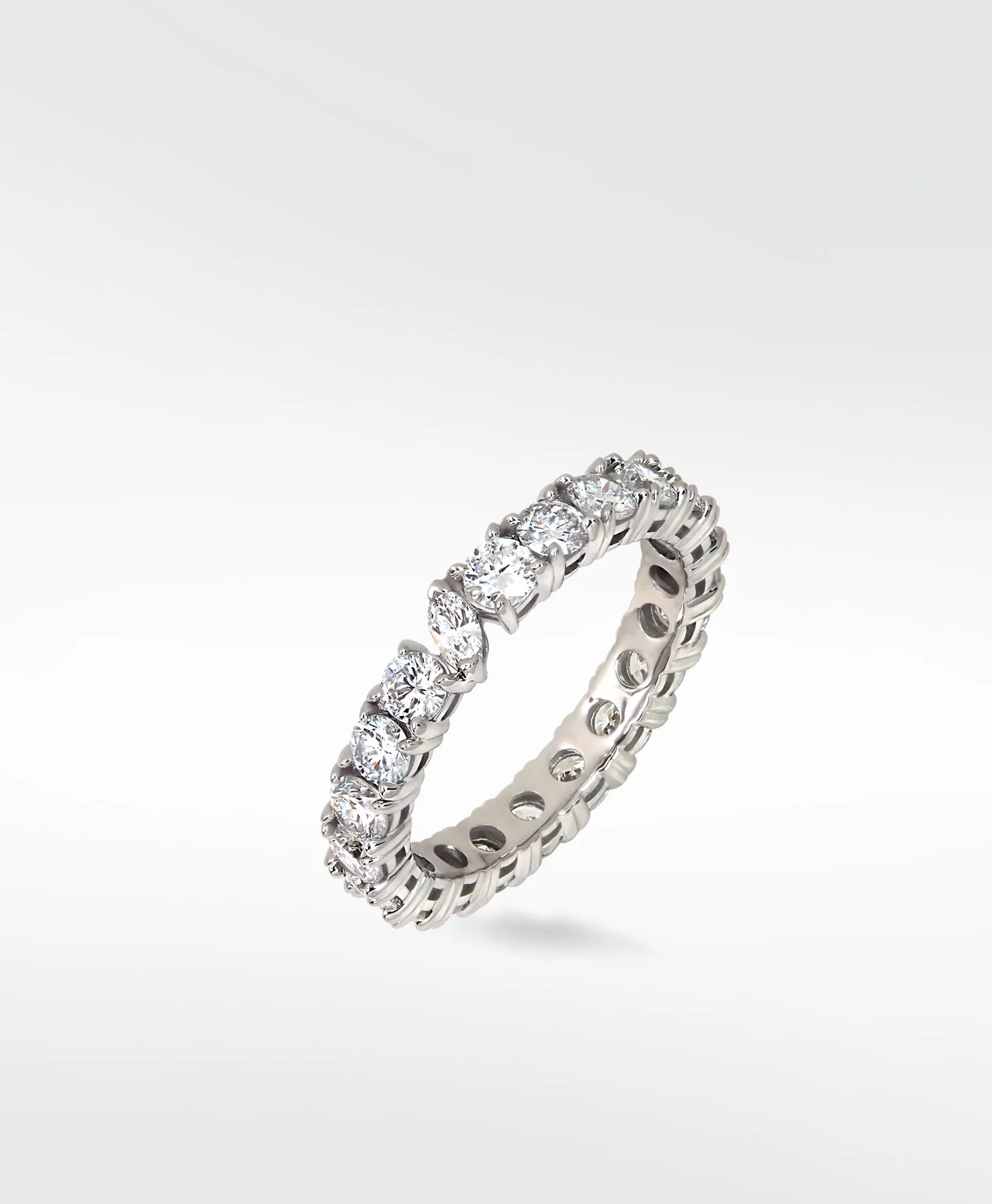 Veto Lux Eternity 14K Whitegold Ring w. Lab-Grown Diamonds