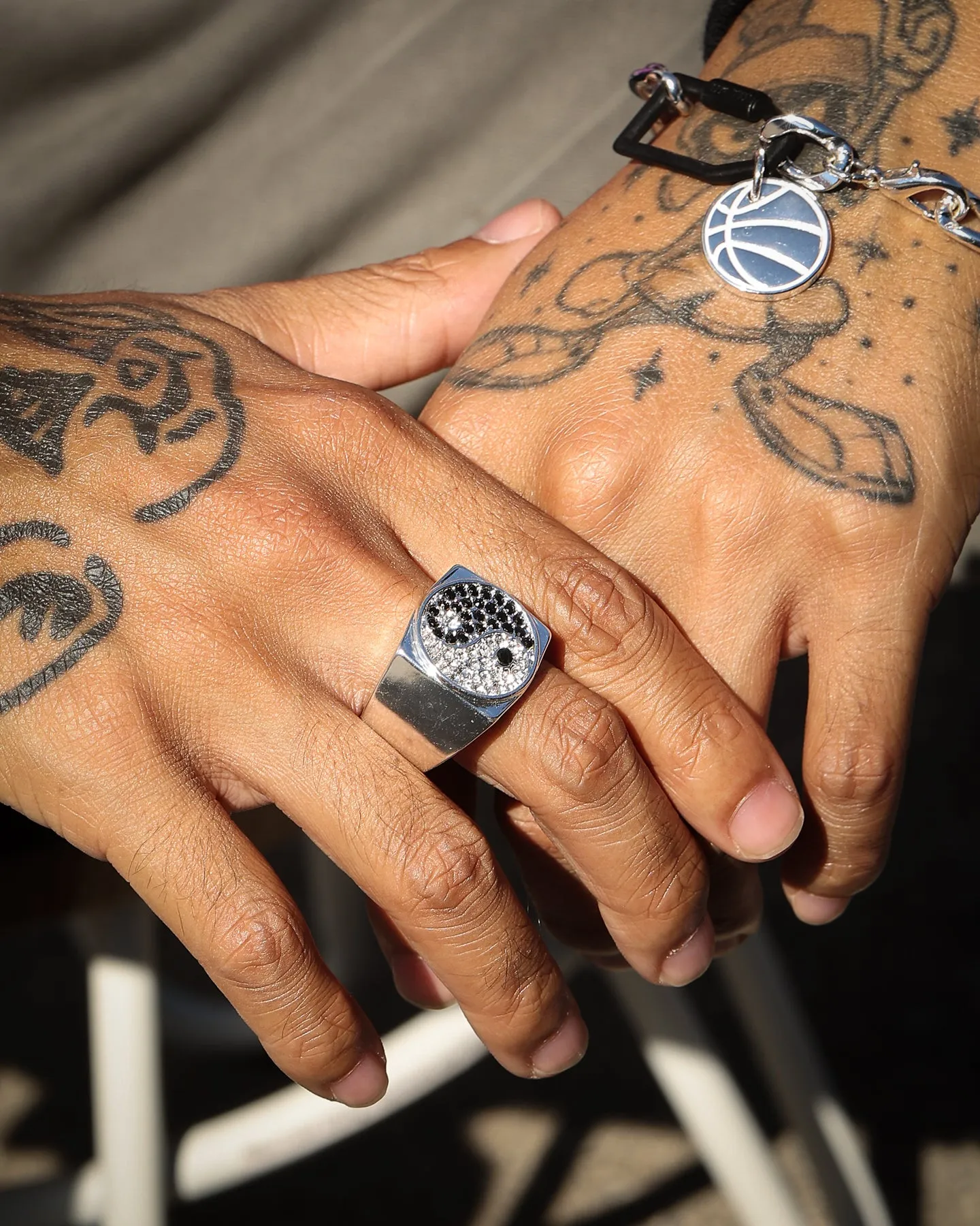 Wild For The Weekend Freerider Ying Yang Ring (Large) Sliver