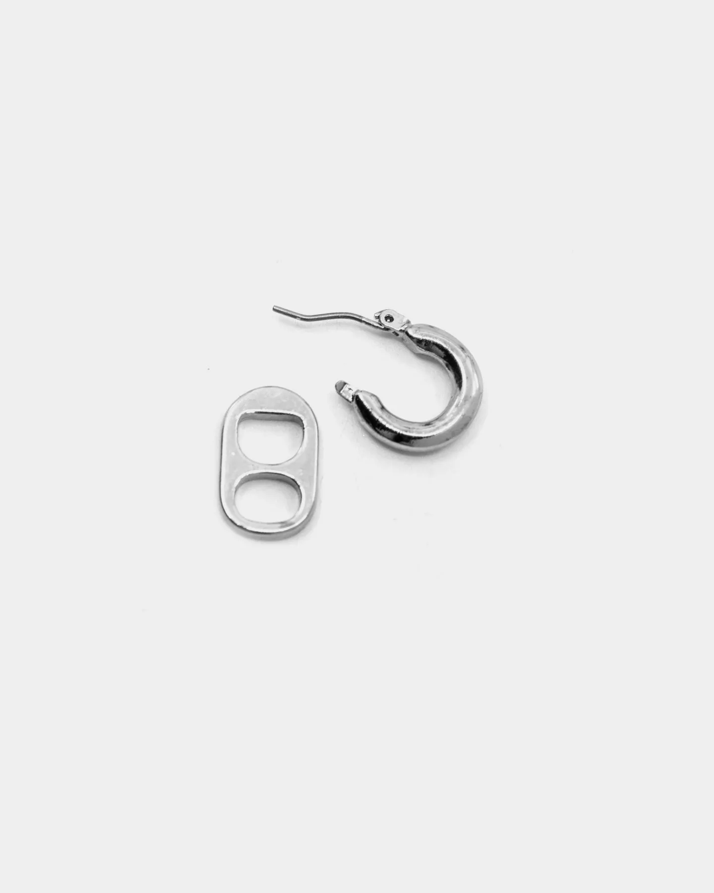 Wild for the Weekend Ring Pull Earrings Silver